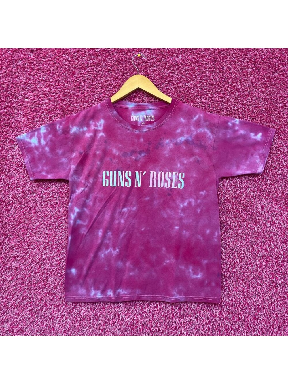 Guns N’ Roses Logo Rock Tie Dye Tshirt size Extra Small